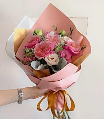 Şakayık ve Lisyantus Buketi