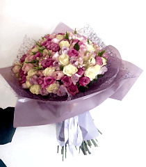 Pembeler içinde Beyaz İsteme Buketi