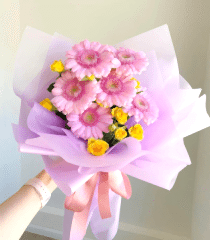 Pembiş Pembiş Seviyorum Buketi